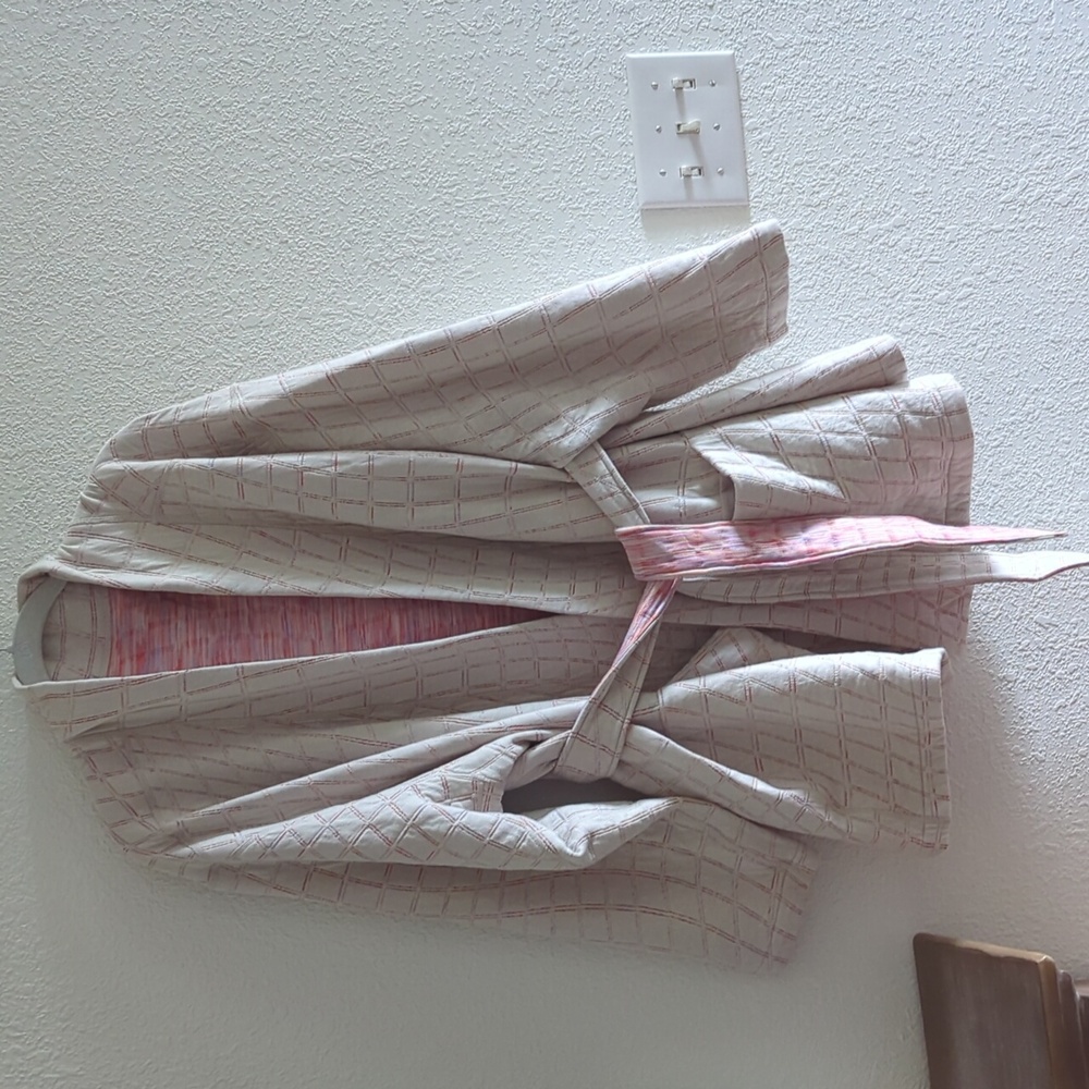 Nike Yoga 2X Pink Reversible Robe Top Coat Ballet $140 Retail Luxe 2XL